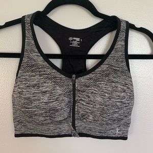 Danskin sports bra